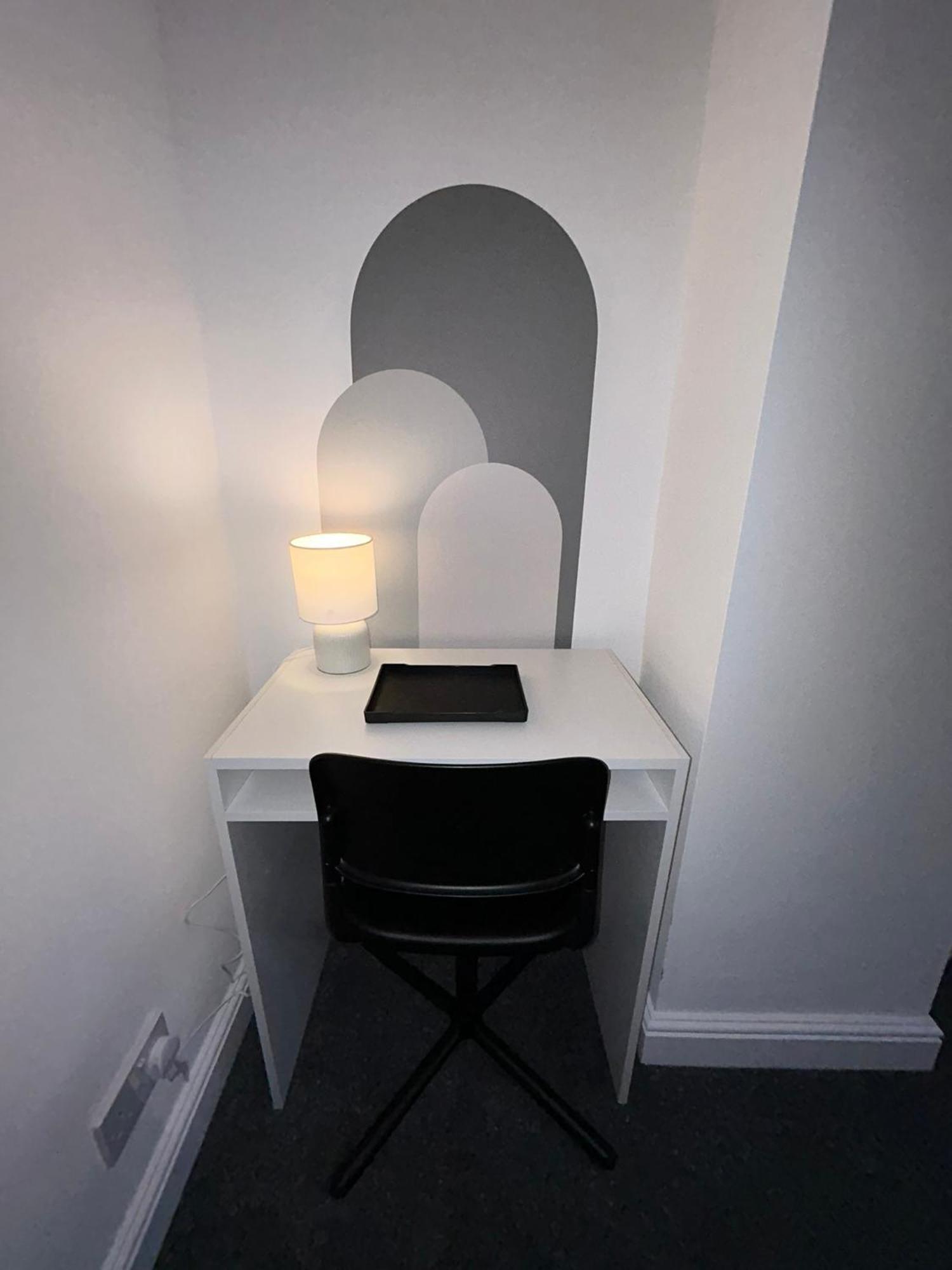 Brand New Modern Apartments Steps From Gloucester Quays Exteriör bild